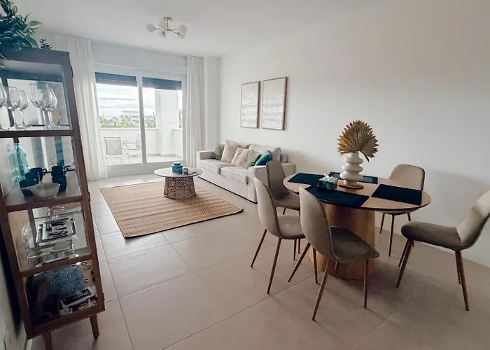 Elegant With Pool And Parking By Bebalmy Апартаменты Эстепона