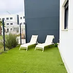 Apartment Elegant With Pool And Parking By Bebalmy Estepona