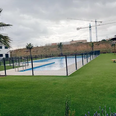 Elegant With Pool And Parking By Bebalmy Apartamento Estepona