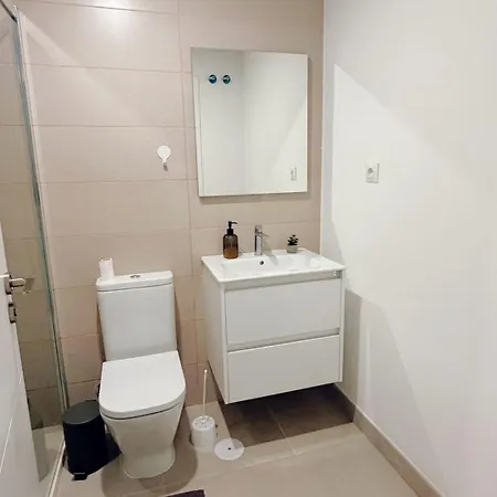 Apartamento Elegant With Pool And Parking By Bebalmy
