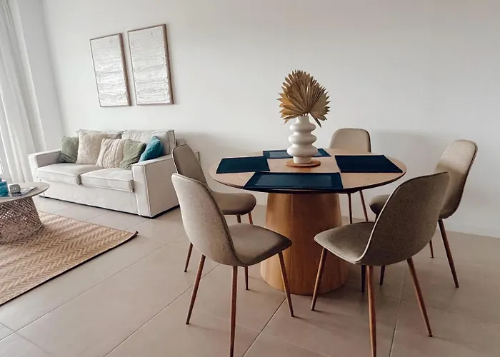 Διαμέρισμα Elegant With Pool And Parking By Bebalmy Εστεπόνα